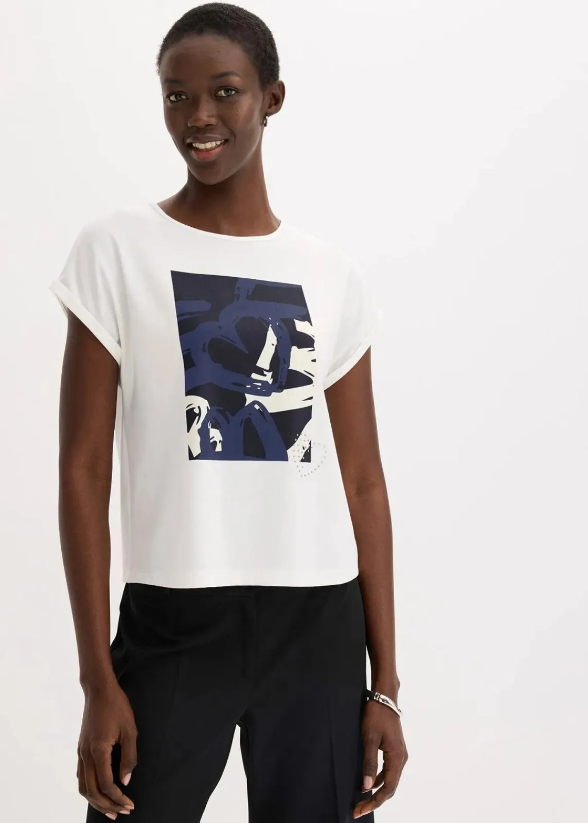 bonprix Shirts & Tops^Shirt mit Viskose und Glitzersteinen wollweiß/indigo bedruckt