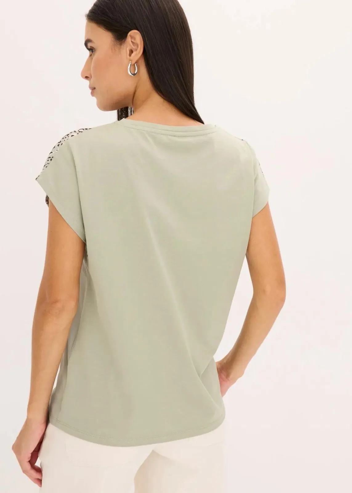 bonprix Shirts & Tops^Shirt mit Webeinsatz und Glitzersteinchen seegras leo