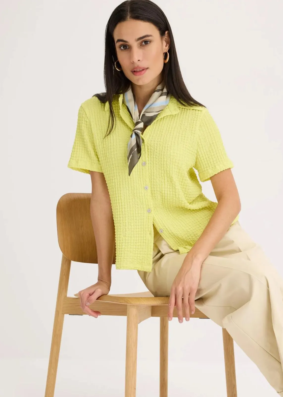 bonprix Shirts & Tops^Shirtbluse mit Struktur zitrusgelb