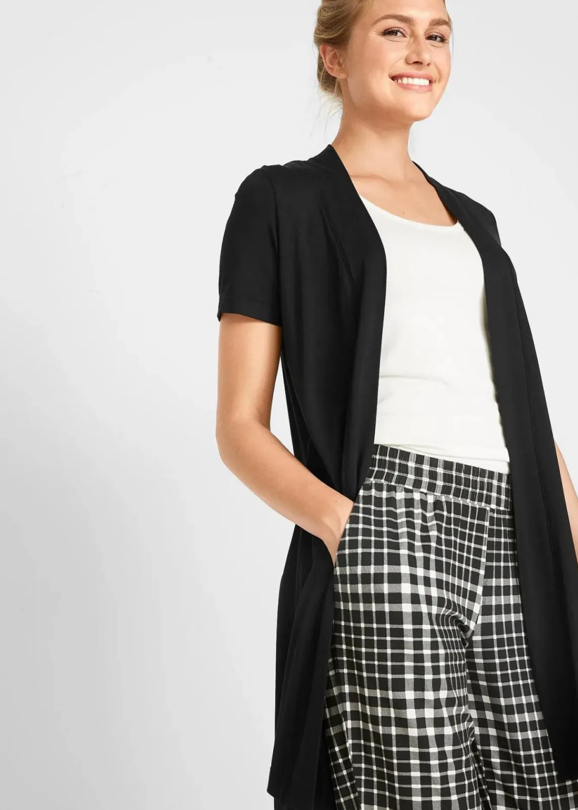 bonprix Bekleidung·Röcke|Basics^Shirtjacke aus softer Viskose schwarz