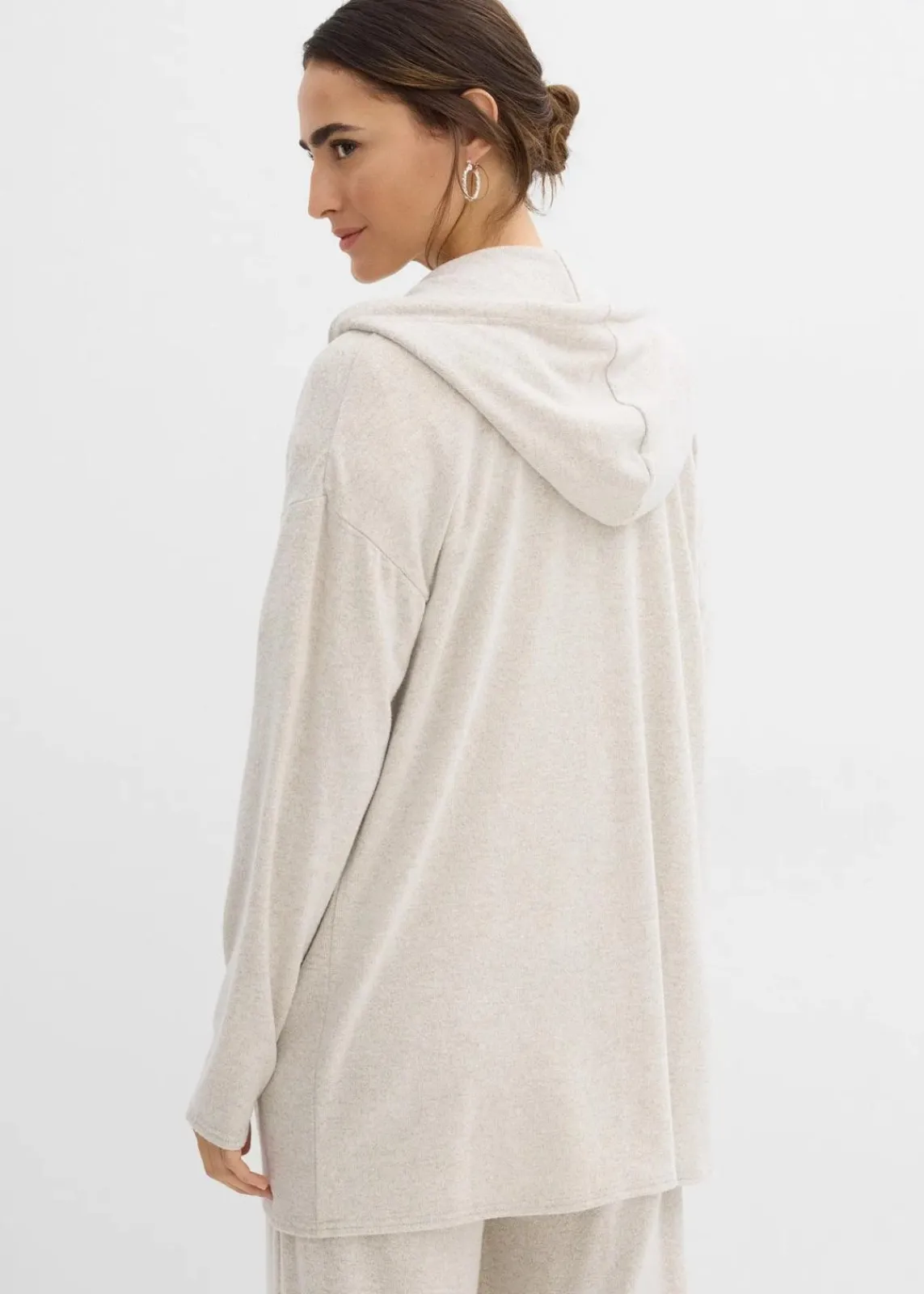 bonprix Bekleidung·Umstandsmode|Strickmode^Shirtjacke in Strickoptik aus Viskose-Mix hellsand meliert