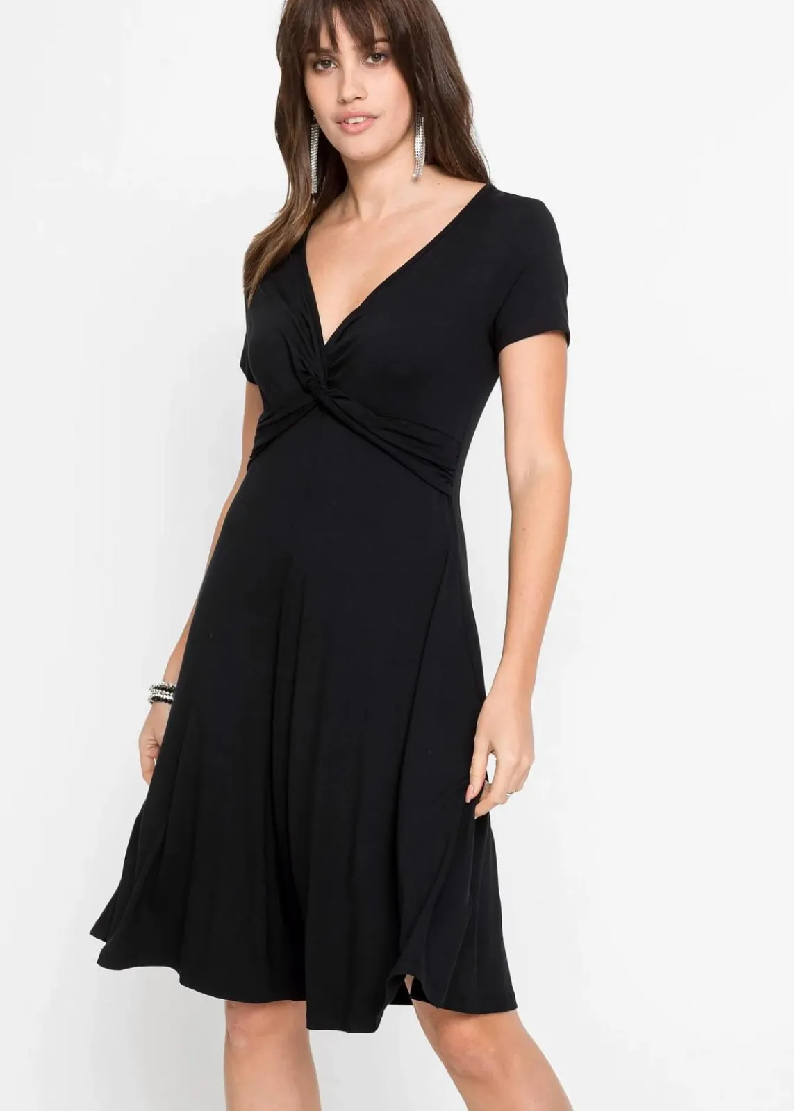 bonprix Nachhaltigere Materialien|Kleider^Shirtkleid schwarz