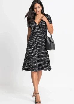 bonprix Nachhaltigere Materialien|Kleider^Shirtkleid schwarz/weiß gepunktet