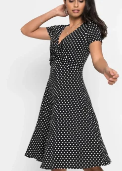 bonprix Nachhaltigere Materialien|Kleider^Shirtkleid schwarz/weiß gepunktet