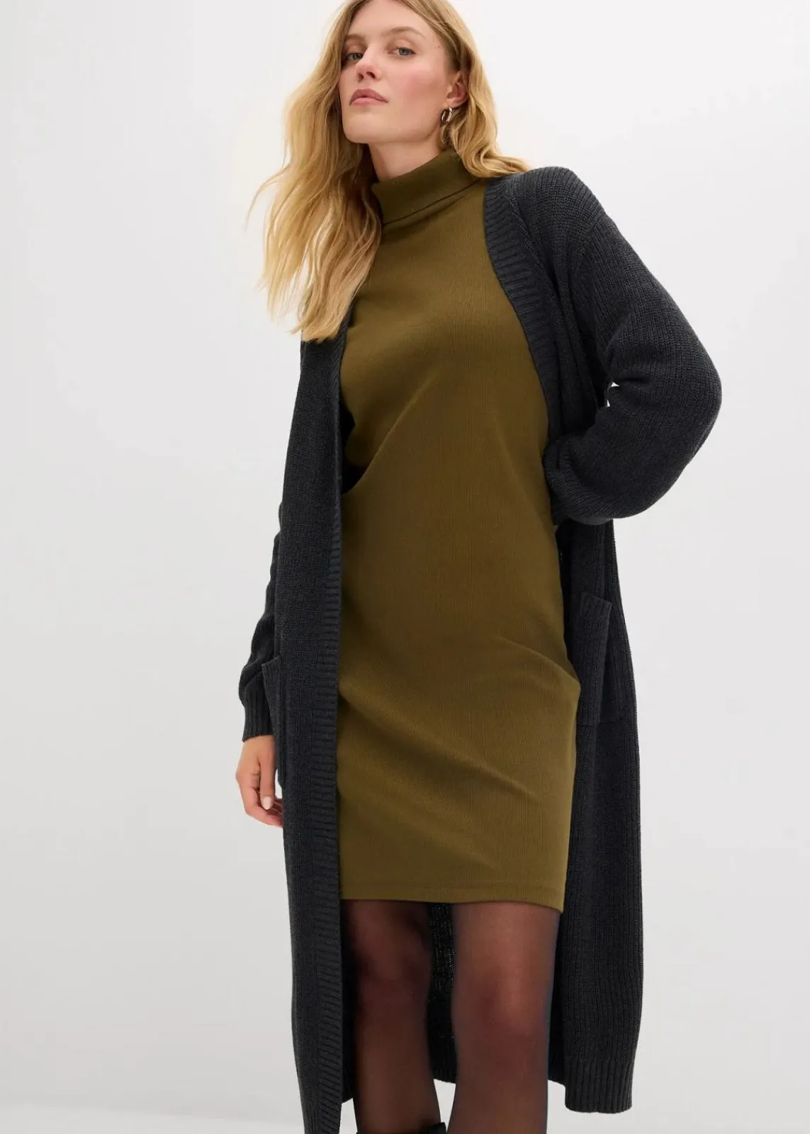 bonprix Bekleidung·Röcke|Bekleidung·Pullover & Strickjacken^Shirtkleid aus schwerer elastischer Ripp-Qualität erdoliv