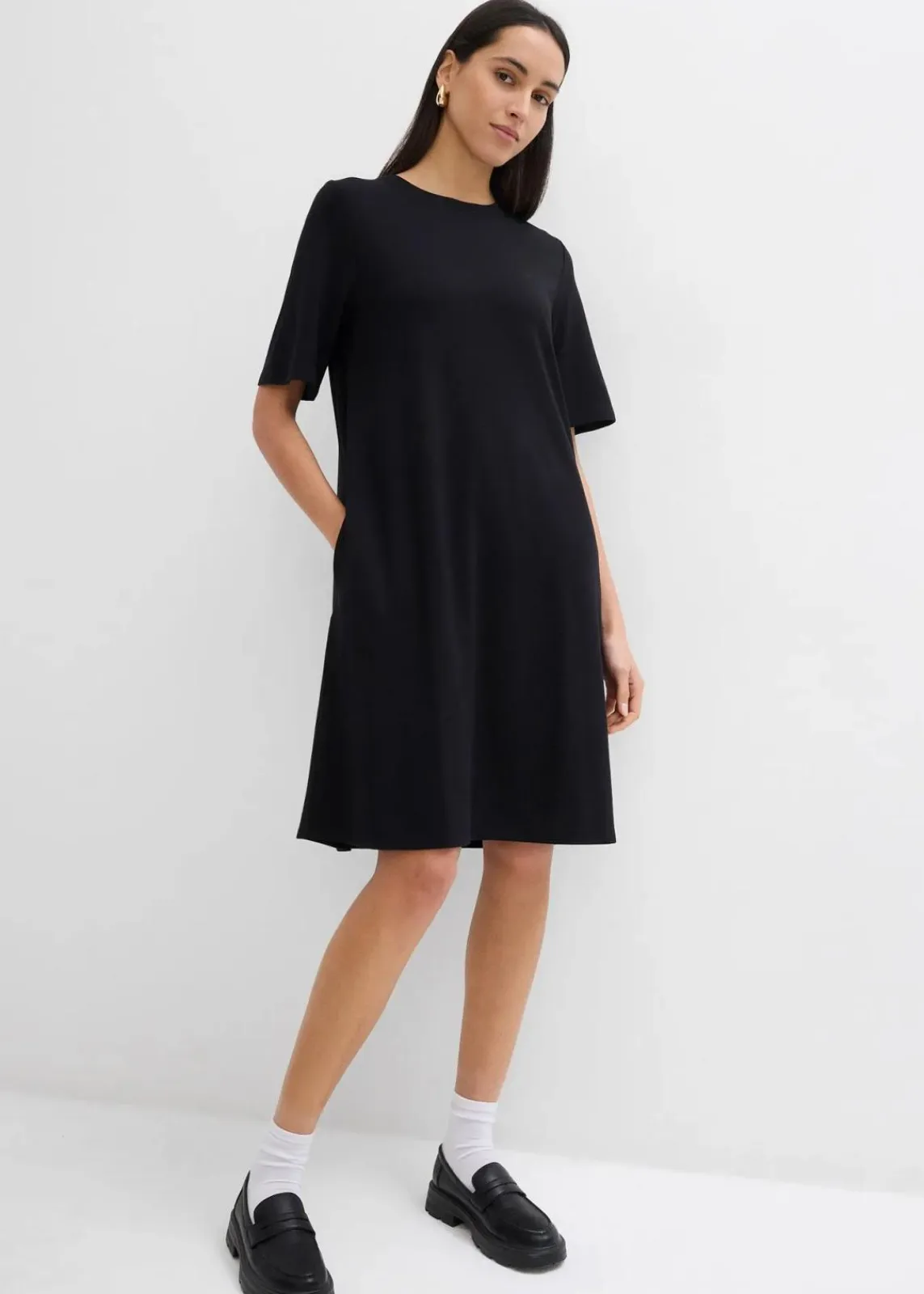 bonprix Kleider^Shirtkleid in A-Linie aus Viskose-Mix schwarz
