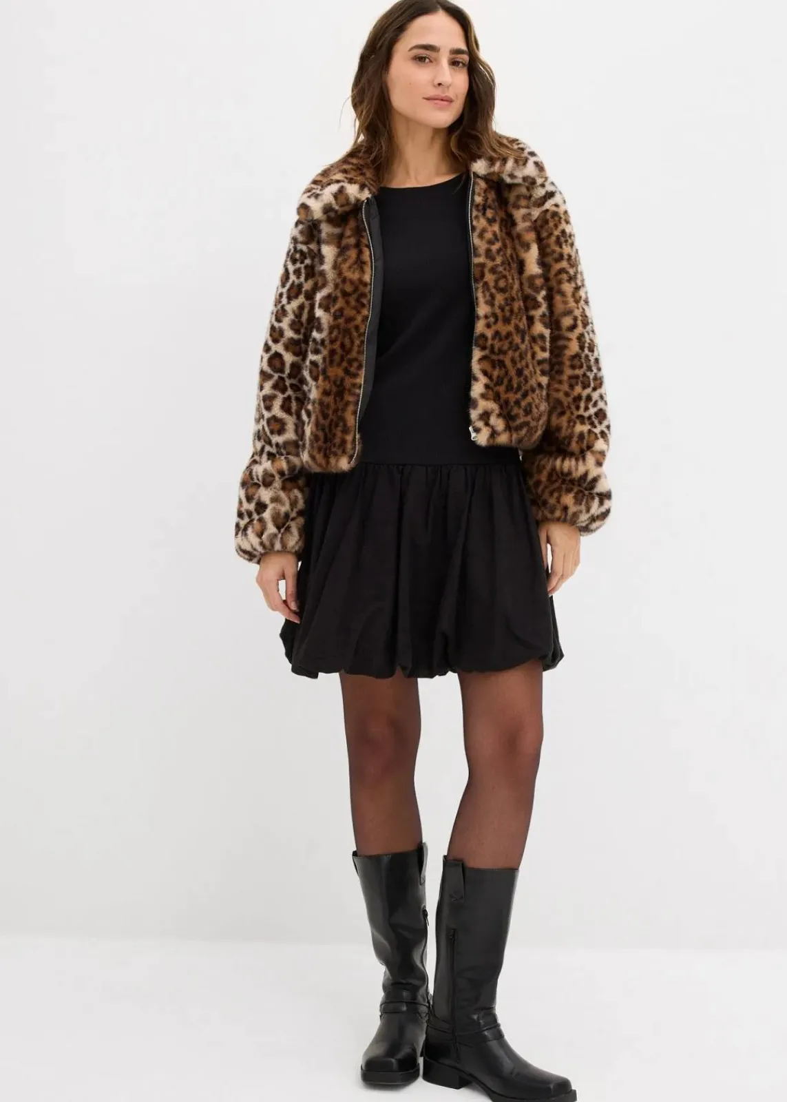 bonprix Kleider^Shirtkleid mit Ballonrock schwarz