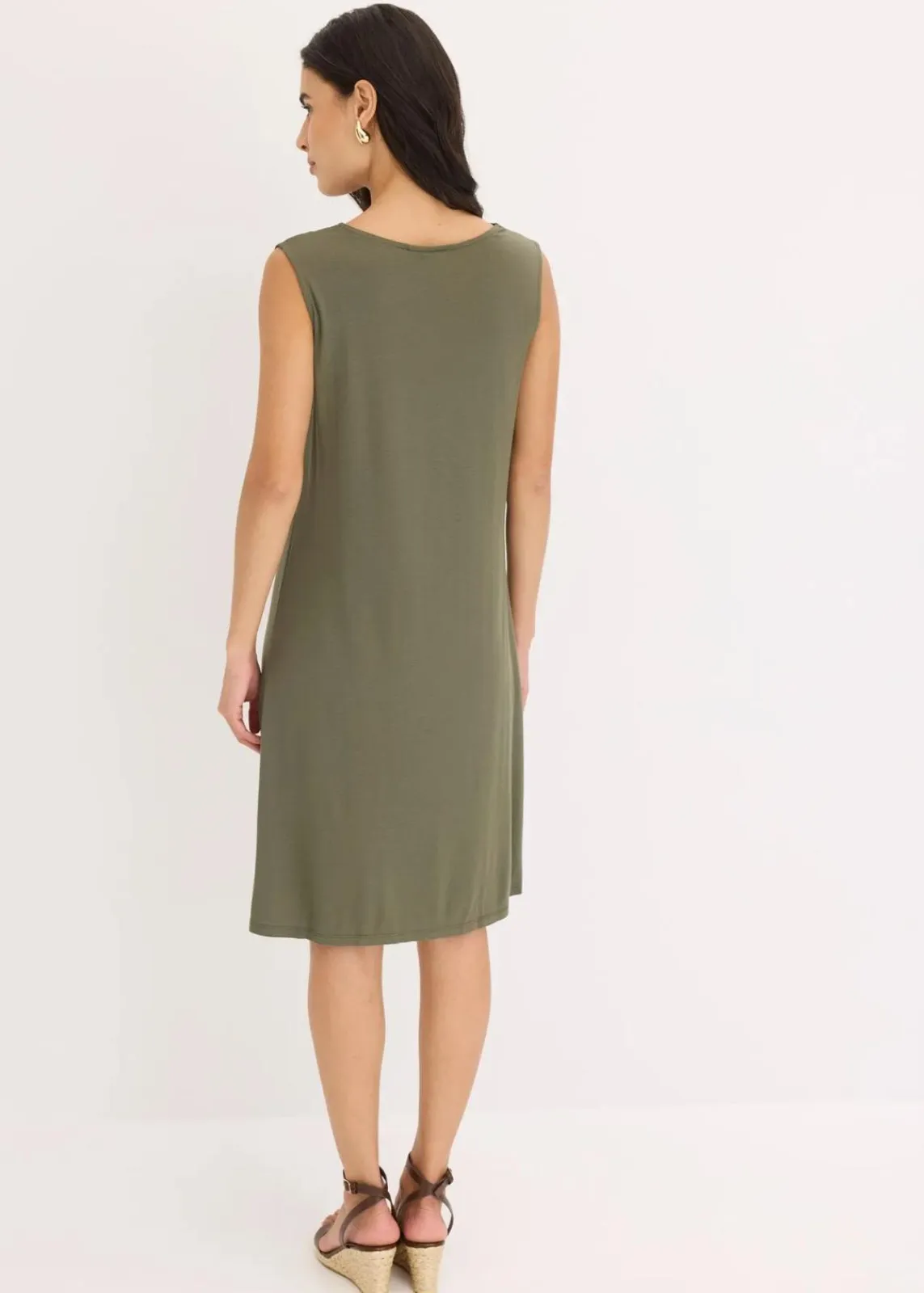 bonprix Bekleidung·Pullover & Strickjacken|Kleider^Shirtkleid mit Schluppe dunkeloliv