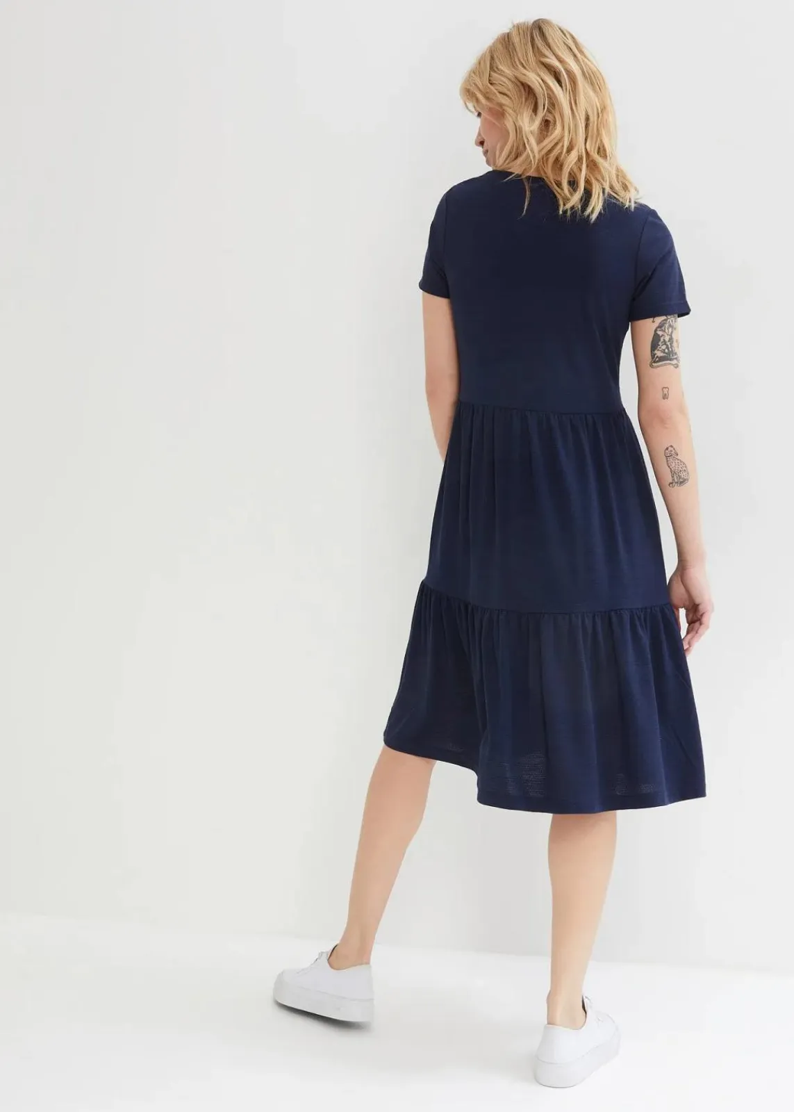 bonprix Kleider^Shirtkleid mit Strukturmuster aus Viskose-Mix dunkelblau