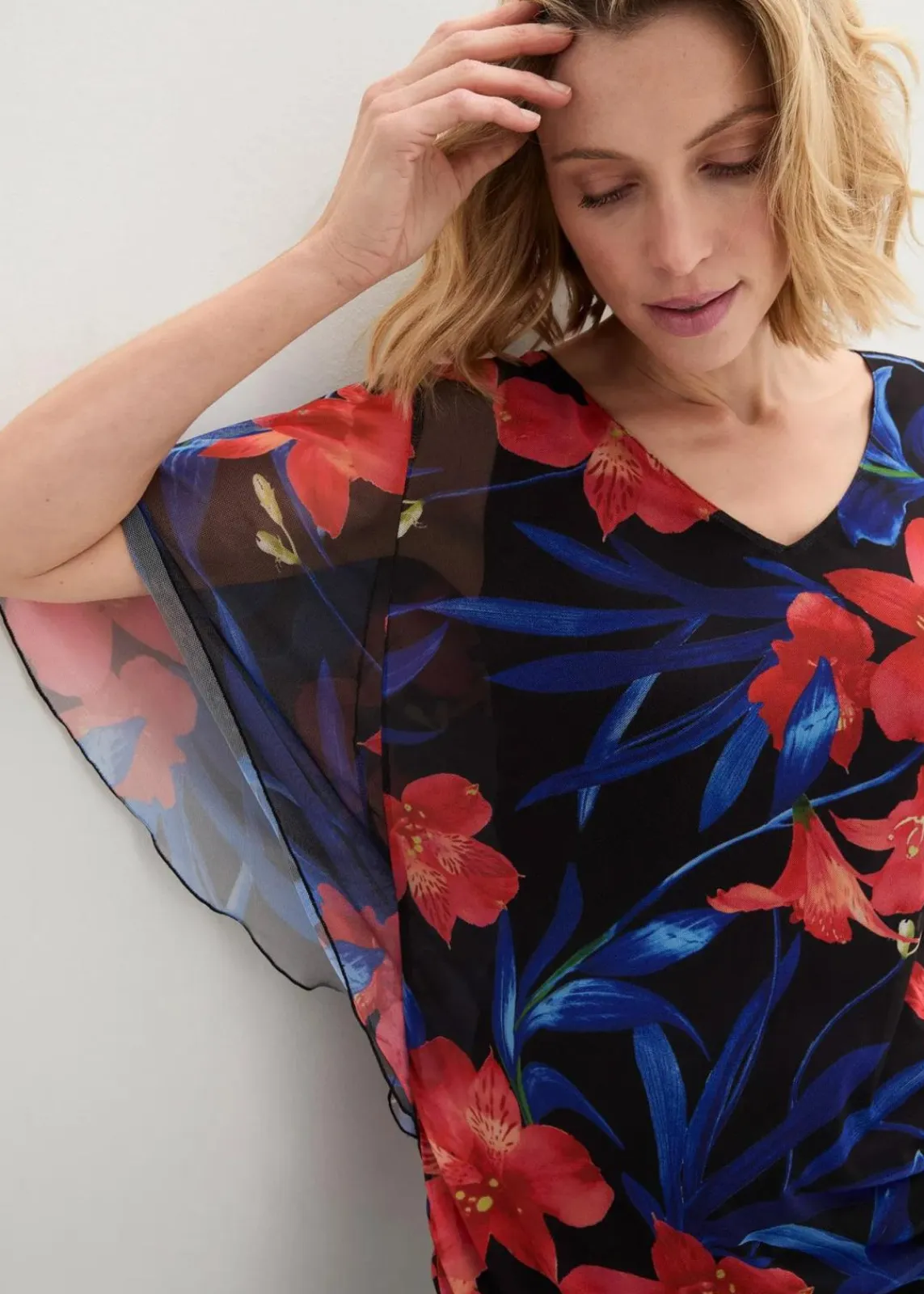 bonprix Shirts & Tops^Shirt-Tunika aus Mesh bunt geblümt