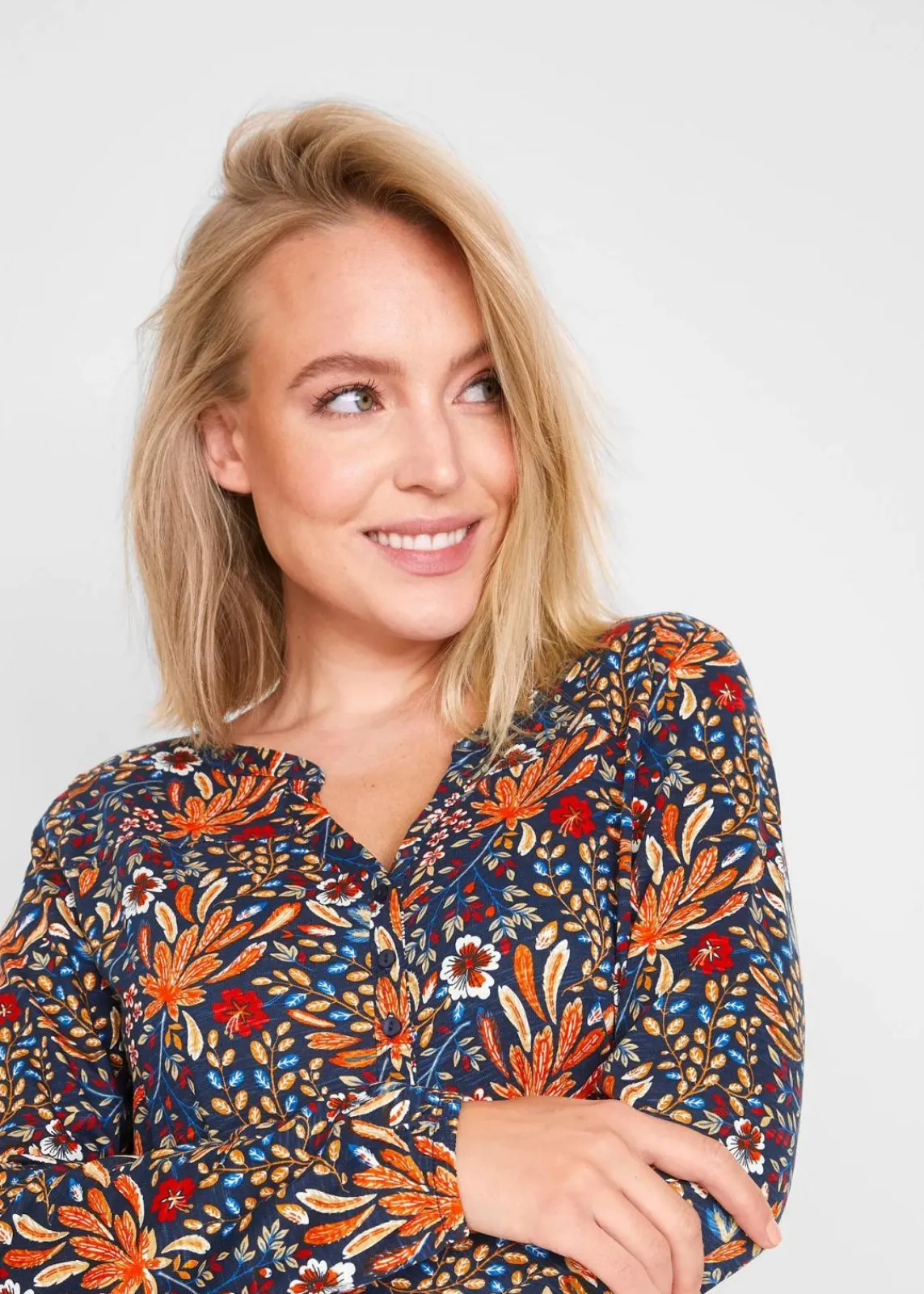 bonprix Nachhaltigere Materialien|Shirts & Tops^Shirt-Tunika, bedruckt, Langarm mattorange floral