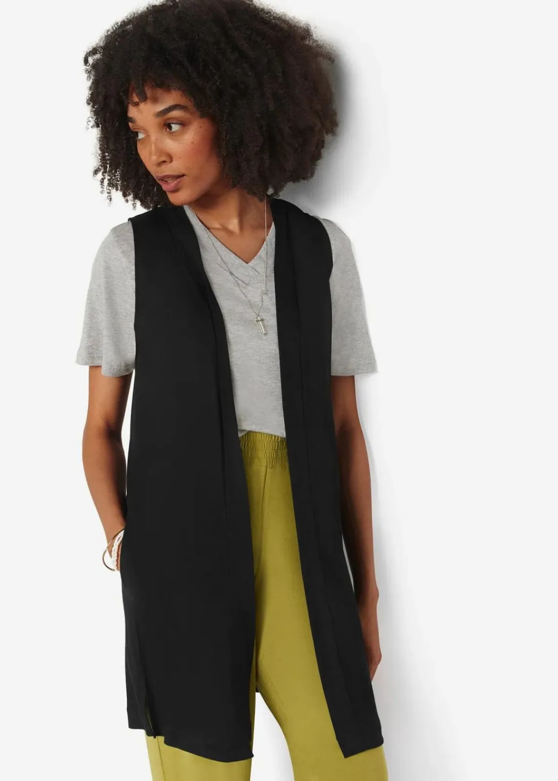 bonprix Shirts & Tops|Nachhaltigere Materialien^Shirt-Weste aus Viskose schwarz