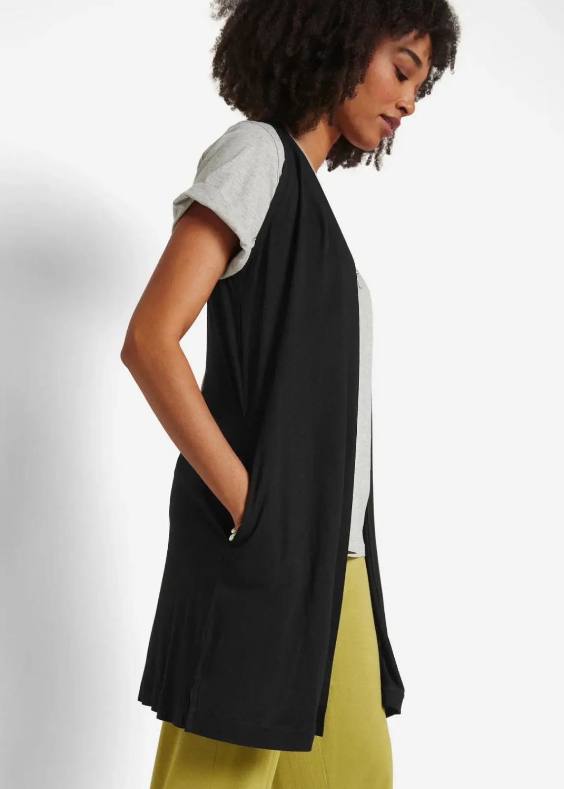 bonprix Shirts & Tops|Nachhaltigere Materialien^Shirt-Weste aus Viskose schwarz