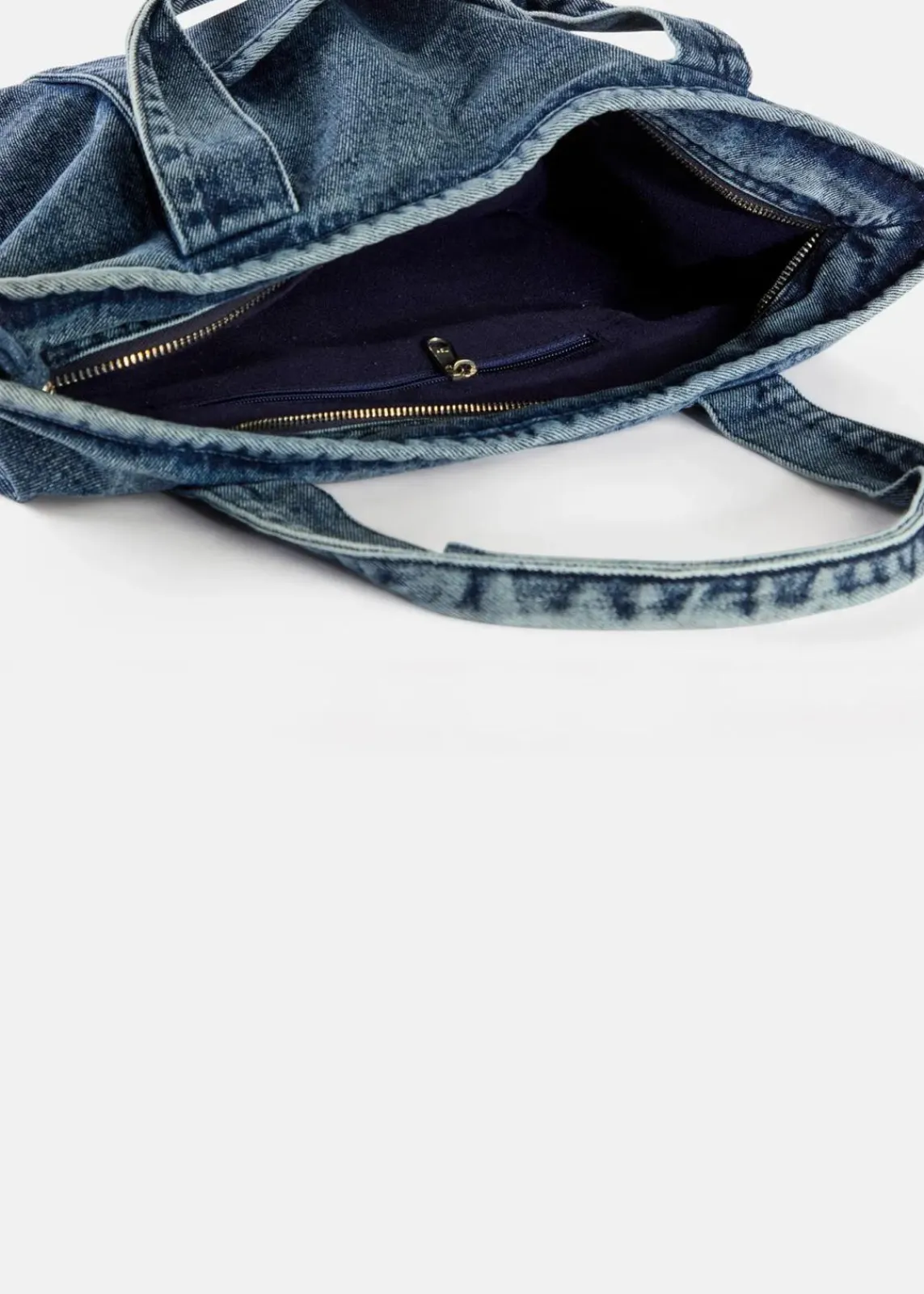 bonprix Taschen^Shopper aus Denim hellblau denim