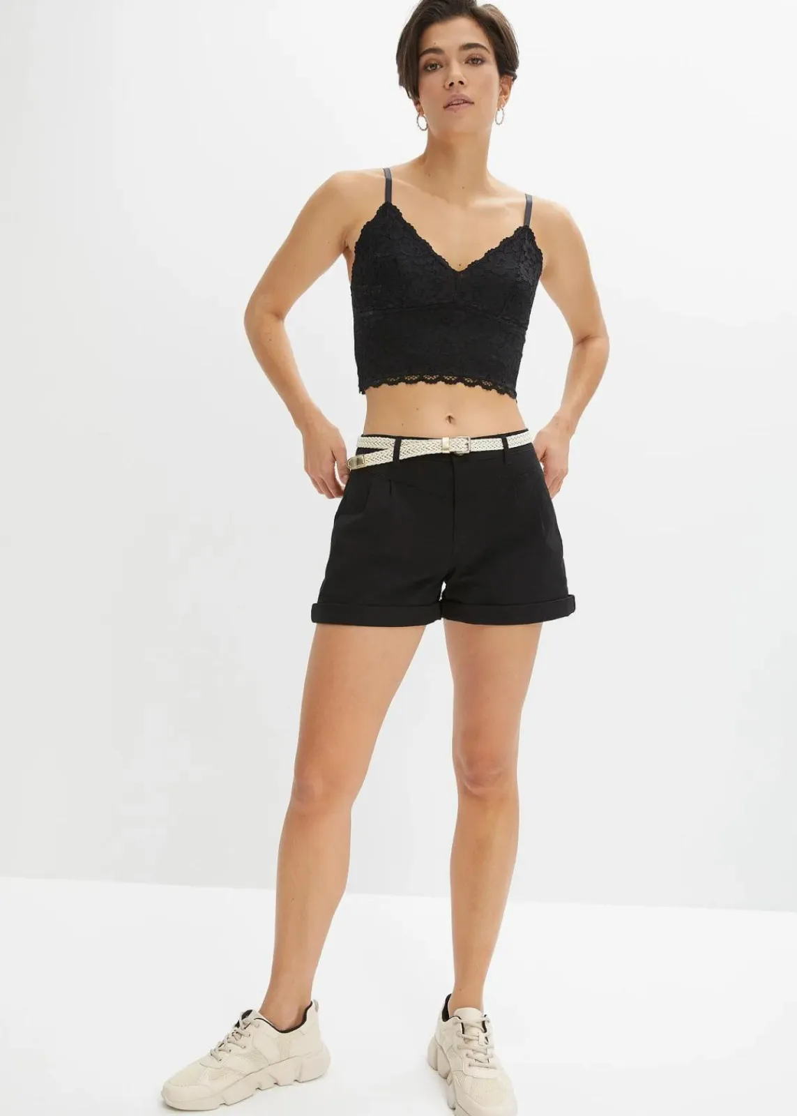 bonprix Hosen|Shorts^Shorts aus Baumwolle schwarz
