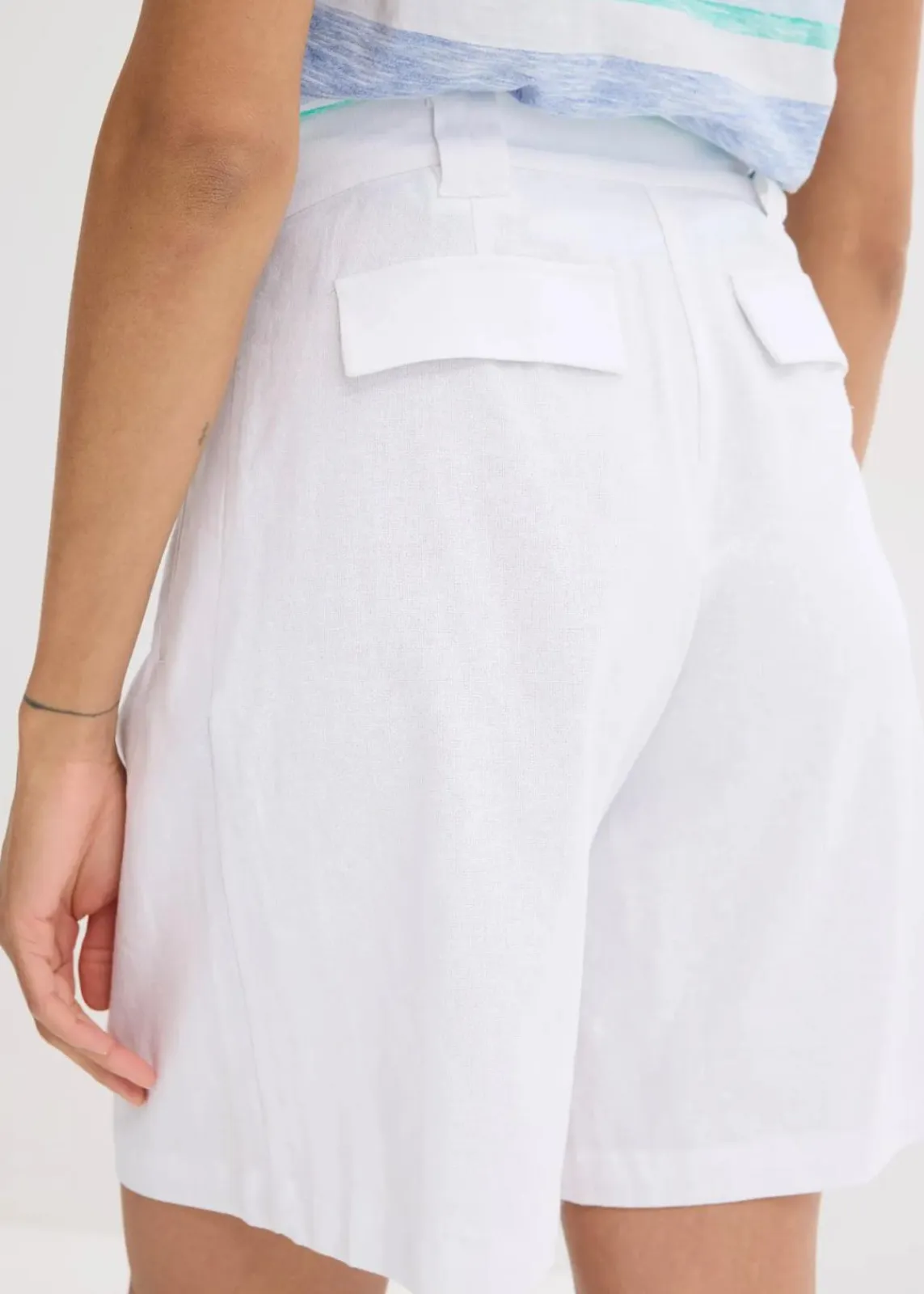bonprix Hosen|Shorts^Shorts aus leichtem Leinen-Mix weiß