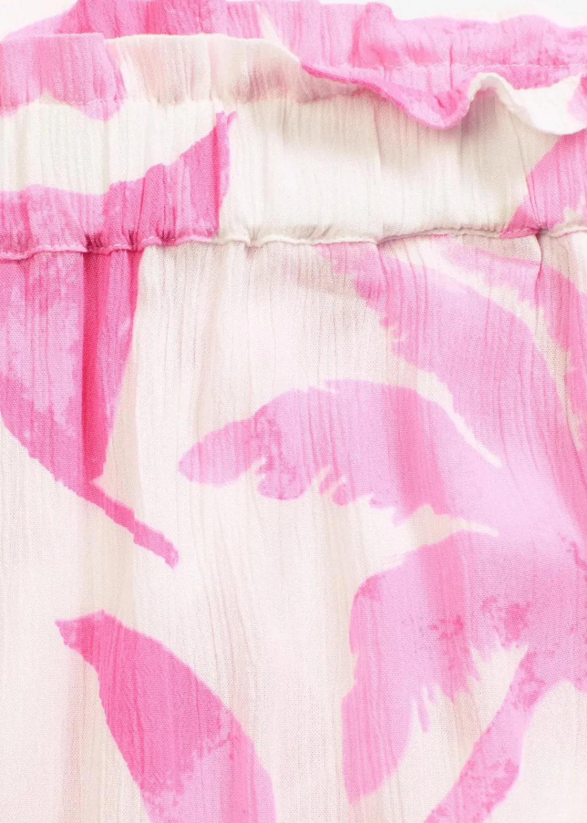 bonprix Nachhaltigere Materialien|Hosen^Shorts aus strukturierter Viskose weiß/fuchsia floral