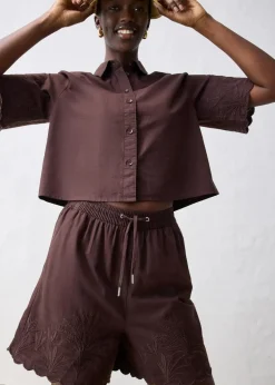 bonprix Bekleidung·Outdoorbekleidung|Bekleidung·Kleider^Shorts mit Seidenanteil dunkelbraun