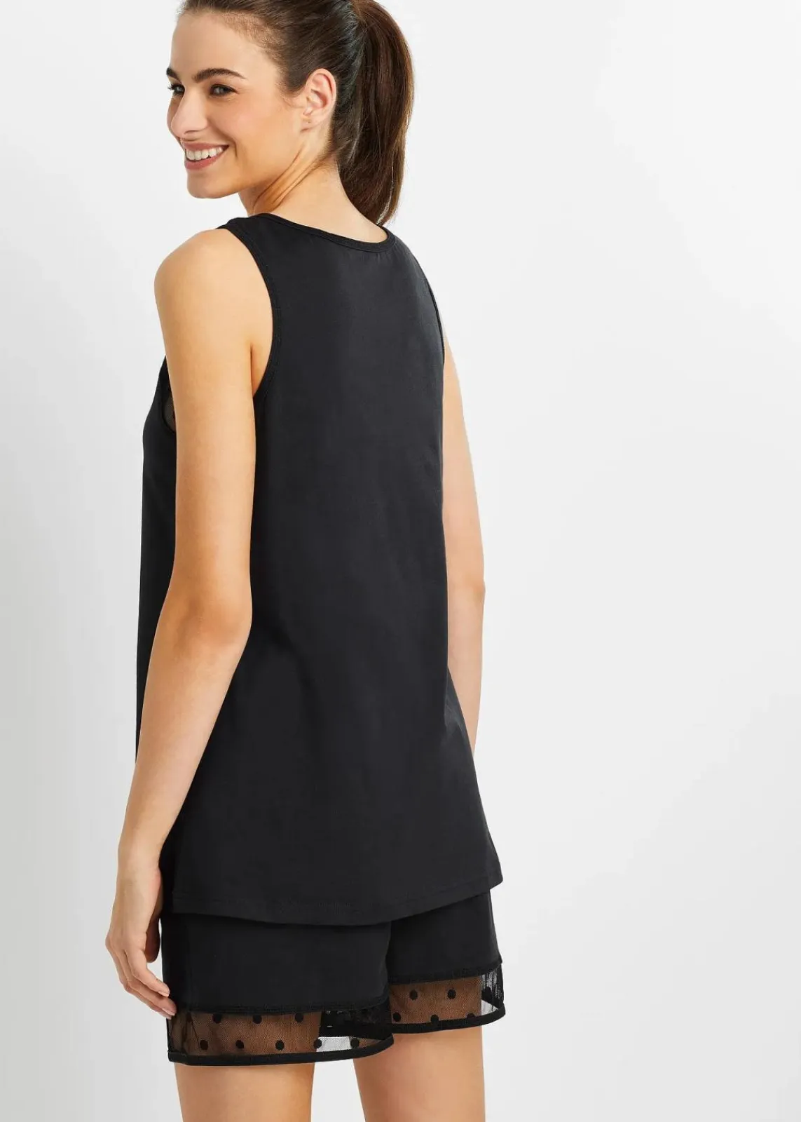 bonprix Basics|Nachtwäsche^Shorty mit zartem Spitzeneinsatz schwarz