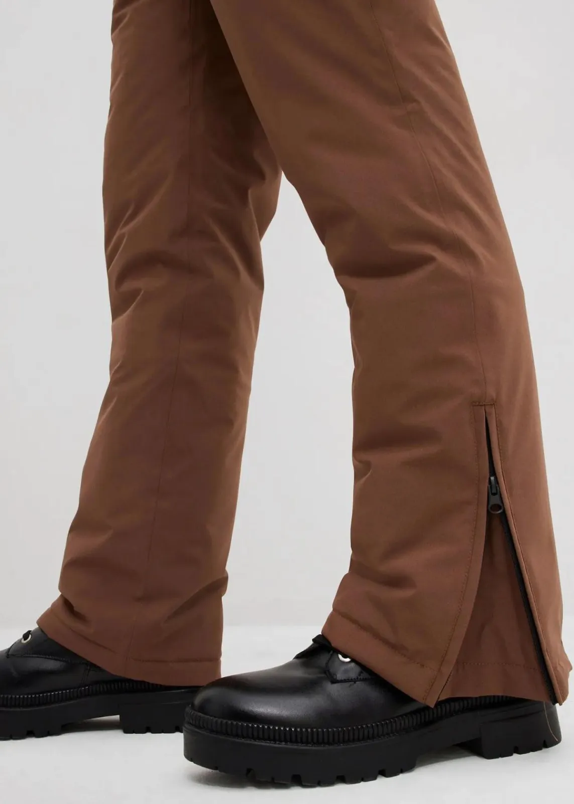 bonprix Bekleidung·Jumpsuits|Bekleidung·Sweat^Ski-Funktionshose, warm wattiert, mit Schneefang hellbraun