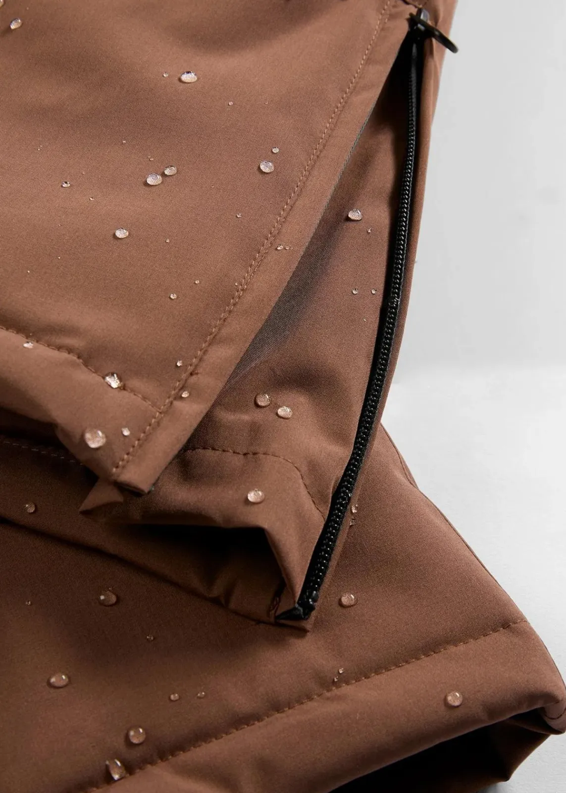 bonprix Bekleidung·Jumpsuits|Bekleidung·Sweat^Ski-Funktionshose, warm wattiert, mit Schneefang hellbraun