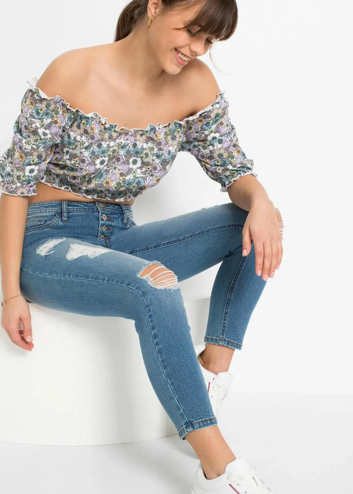 bonprix Jeans^Skinny-Jeans, Mid Waist, Destroyed hellblau denim