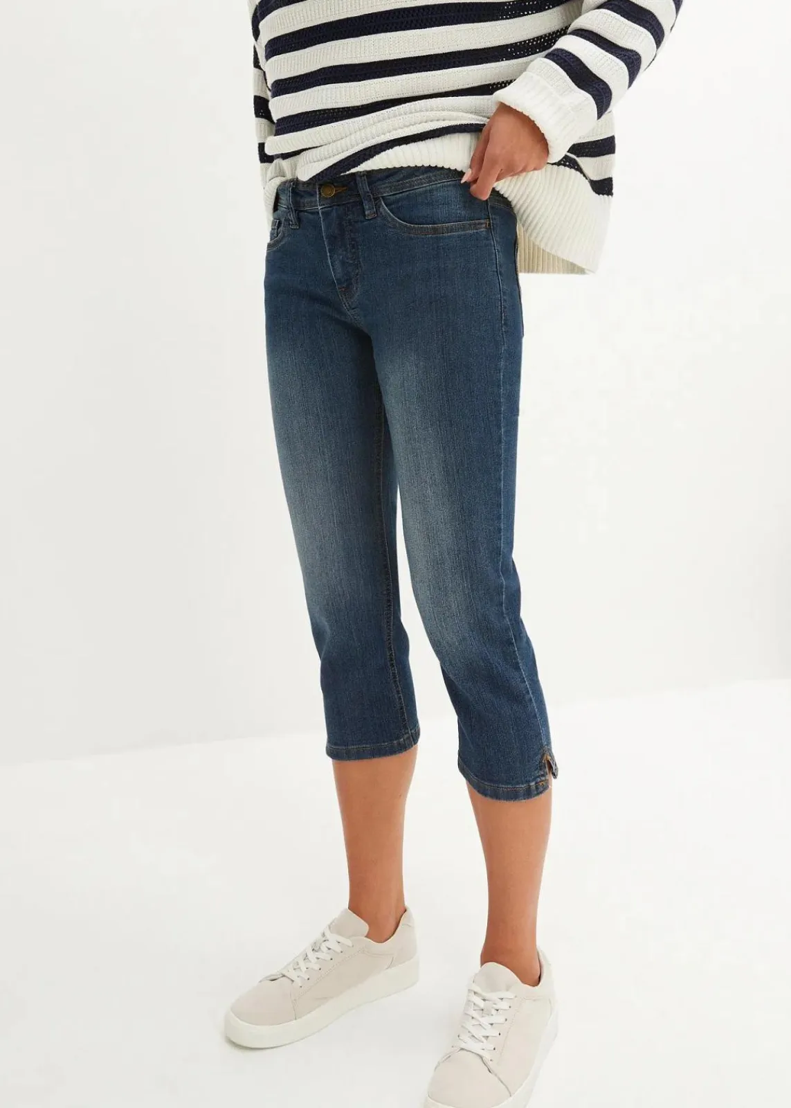 bonprix Jeans|Bekleidung·Shirts & Tops^Slim Fit Jeans Mid Waist, cropped dunkelblau used