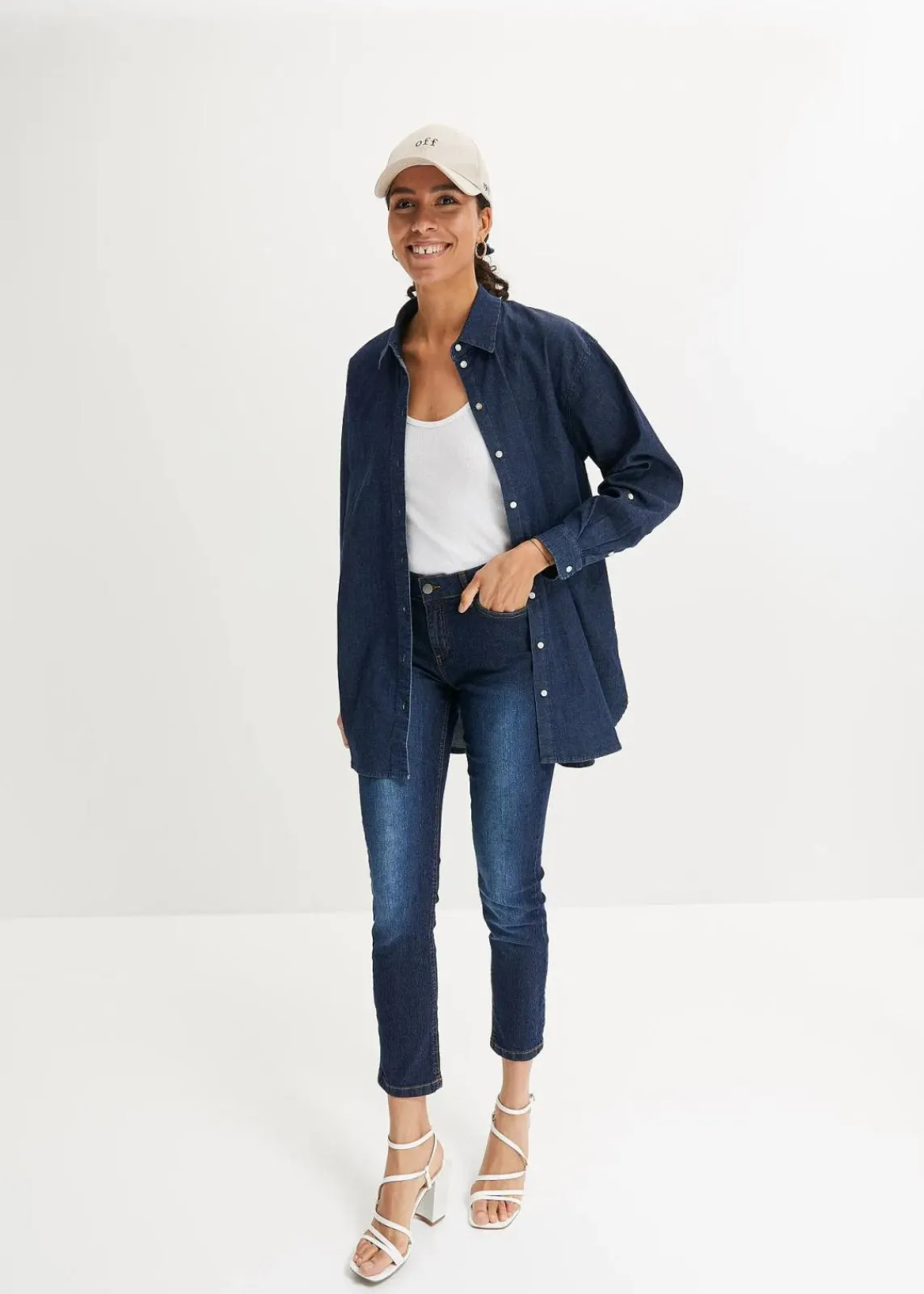 bonprix Bekleidung·Shirts & Tops|Jeans^Slim Fit Jeans Mid Waist, cropped dunkelblau used