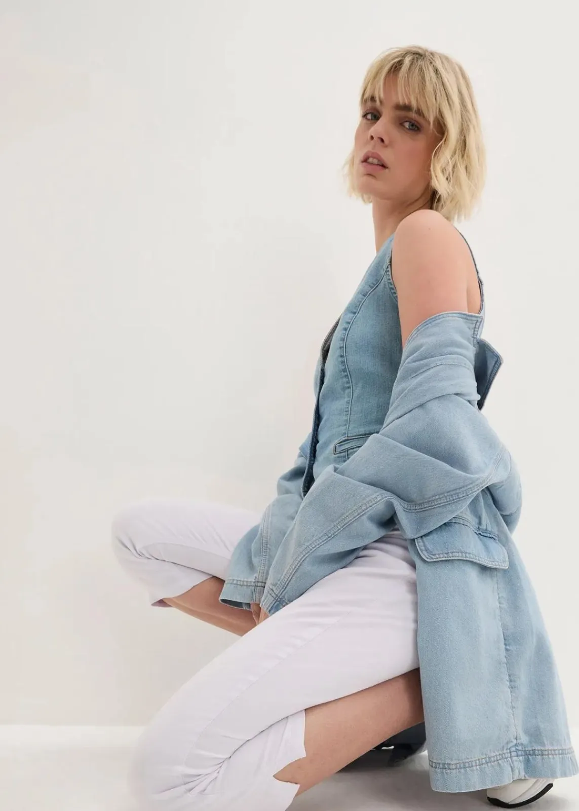 bonprix Jeans|Bekleidung·Shirts & Tops^Slim Fit Jeans Mid Waist, cropped weiß twill