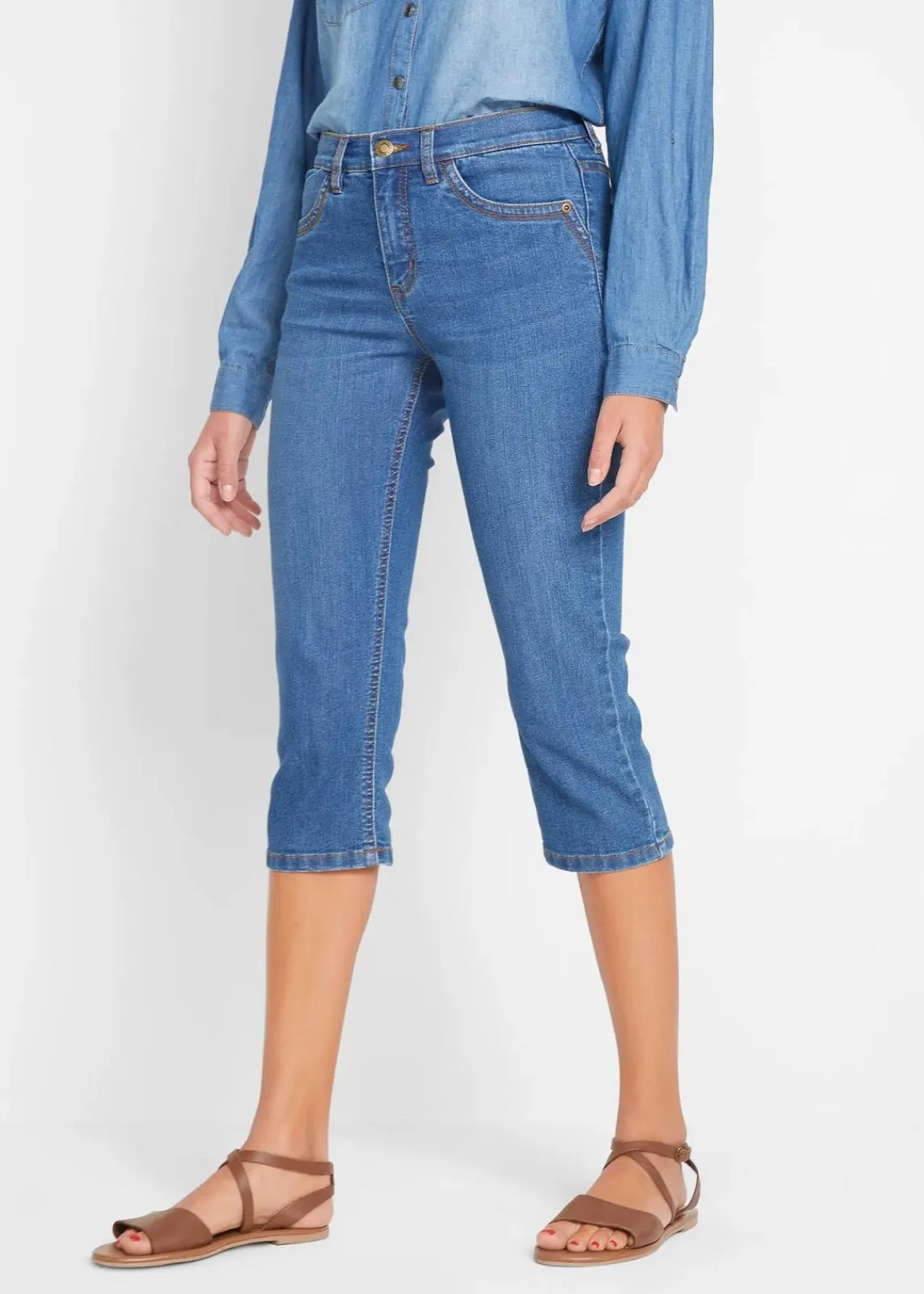bonprix Bekleidung·Shirts & Tops|Jeans^Slim Jeans, Mid Waist, Capri blau used