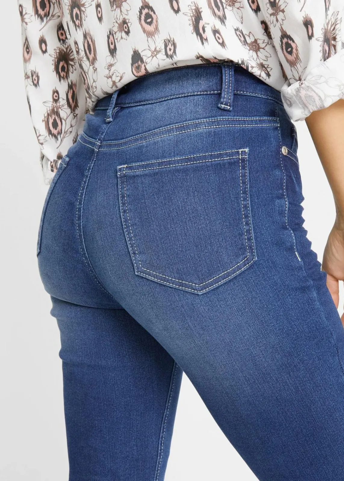 bonprix Kurzgrößen|Bekleidung·Shirts & Tops^Slim Jeans Mid Waist, Stretch blau used