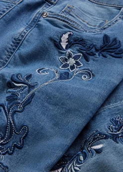 bonprix Bekleidung·Shirts & Tops|Jeans^Slim-Fit-Jeans, Mid Waist, cropped hellblau denim geblümt