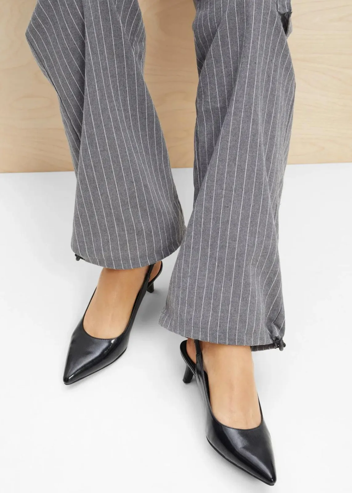 bonprix Pumps^Slingpumps mit schmalem Absatz schwarz