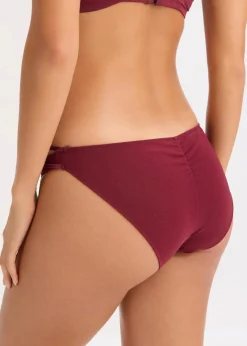 bonprix Wäsche·Dessous|Wäsche·Höschen^Slip aus edler Stickerei burgunderrot