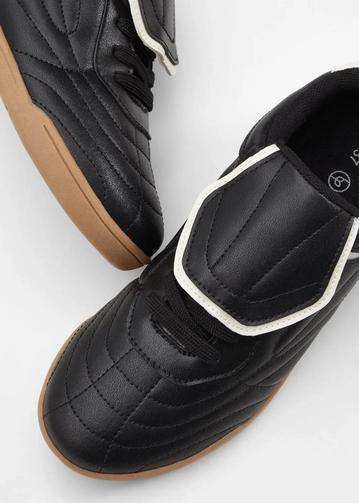 bonprix Sneaker^Sneaker schwarz/wollweiß