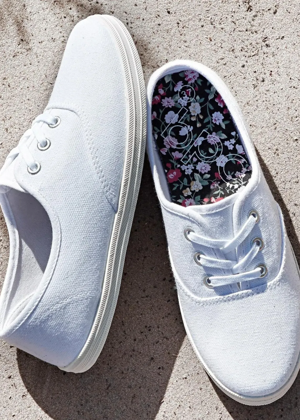 bonprix Sneaker|Schuhe & Accessoires In Spezialgrößen·Schuhe In Übergröße^Sneaker aus Baumwoll-Canvas weiß