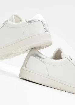 bonprix Sneaker^Sneaker aus Leder weiß/silberfarben