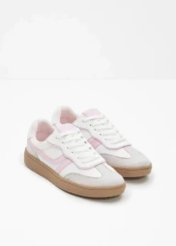 bonprix Sneaker^Sneaker im Retrolook weiß/puderflieder