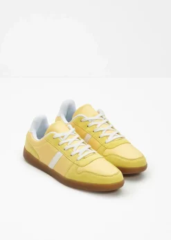 bonprix Sneaker^Sneaker im Retrolook hellgelb