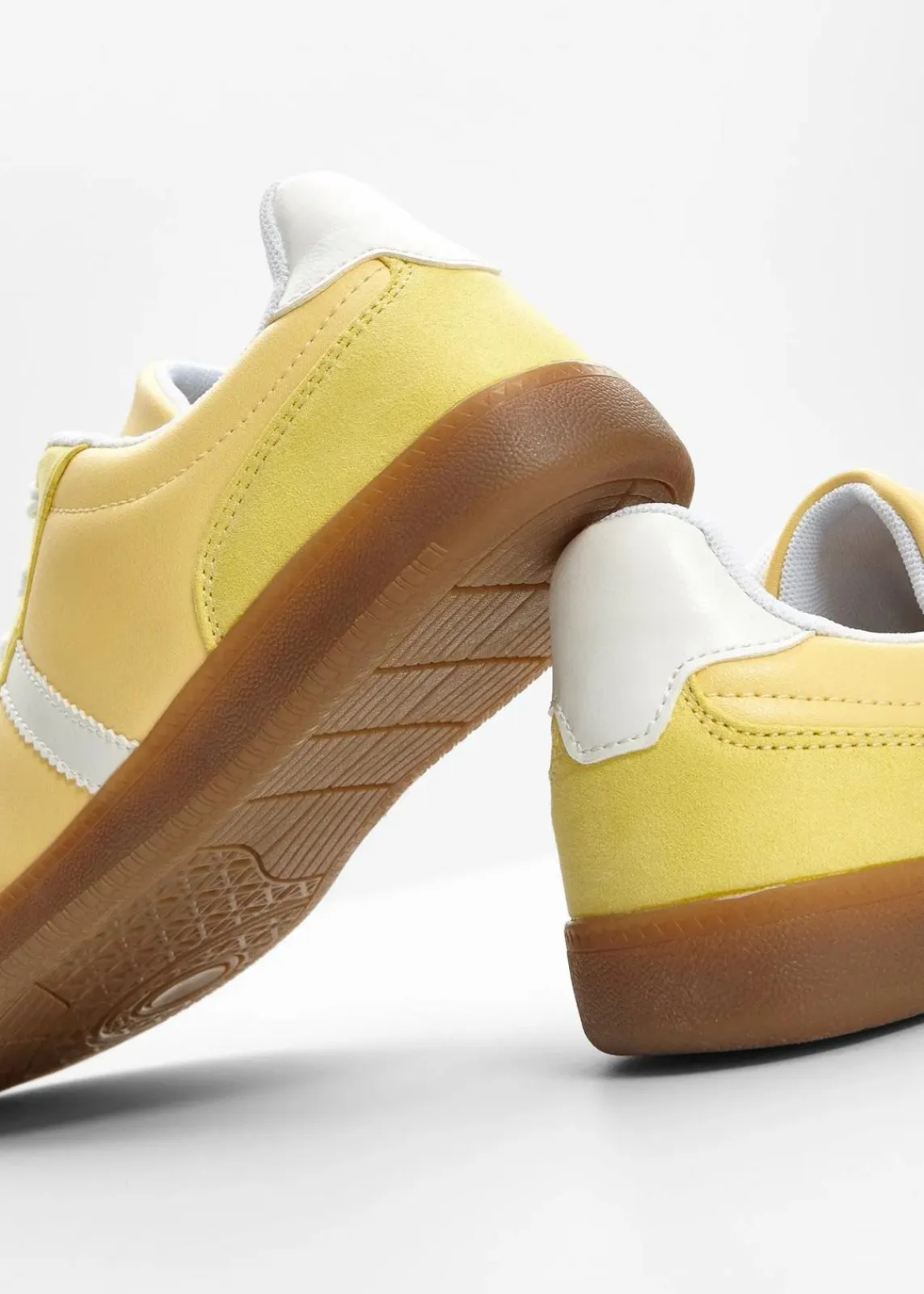 bonprix Sneaker^Sneaker im Retrolook hellgelb