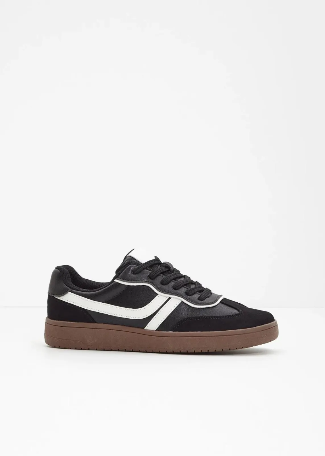 bonprix Sneaker^Sneaker im Retrolook schwarz/weiß