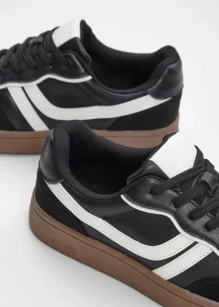 bonprix Sneaker^Sneaker im Retrolook schwarz/weiß