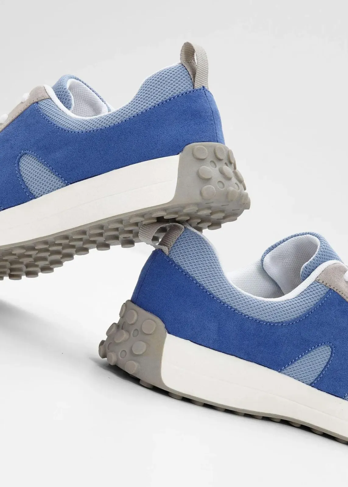 bonprix Sneaker^Sneaker mit Mesh-Einsatz blau/grau