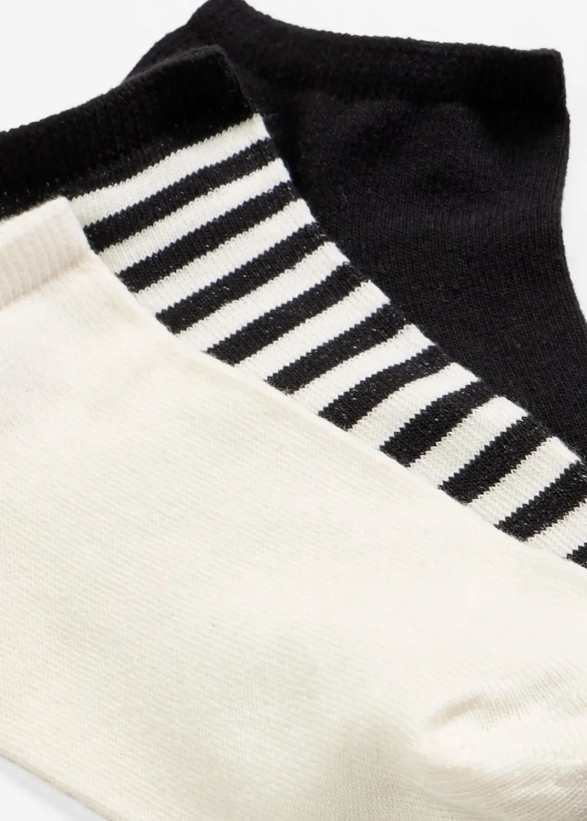 bonprix Socken & Strumpfhosen|Nachhaltigere Materialien^Sneakersocken mit Bio-Baumwolle (6er Pack) schwarz + wollweiß + schwarz/wollweiß
