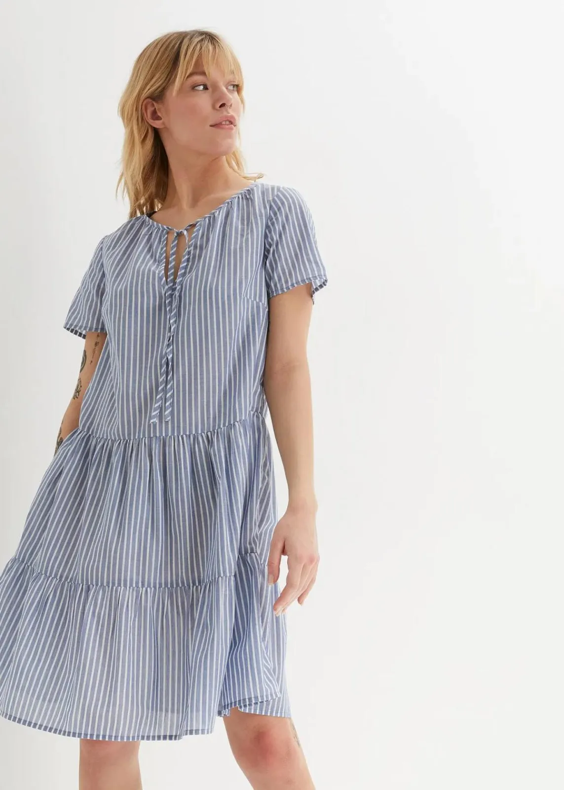bonprix Bekleidung·Pullover & Strickjacken|Kleider^Sommer-Tunika-Kleid aus reiner Baumwolle hellindigo/weiß längs gestreift