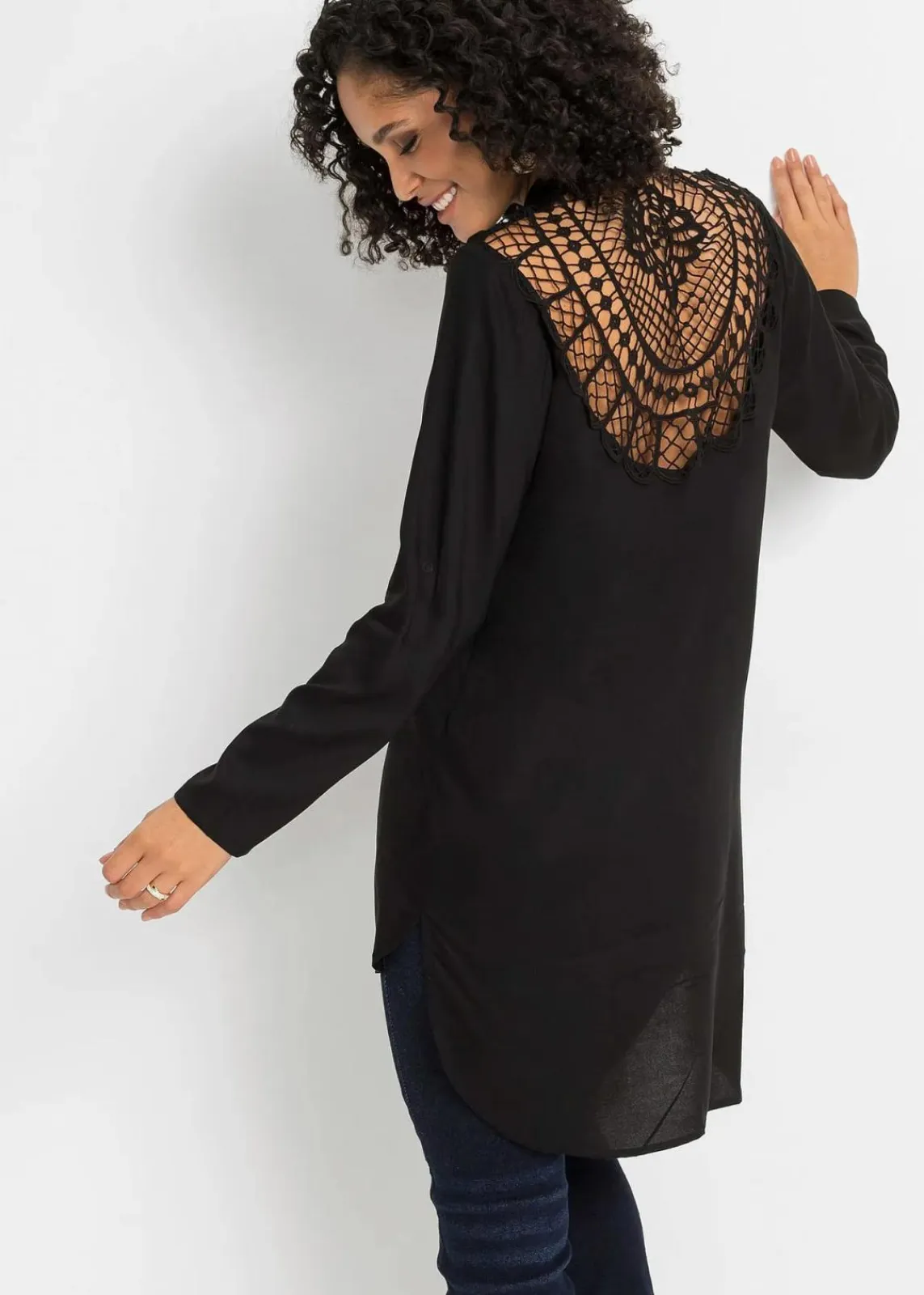 bonprix Bekleidung·Jacken & Mäntel|Nachhaltigere Materialien^Spitzenbluse schwarz