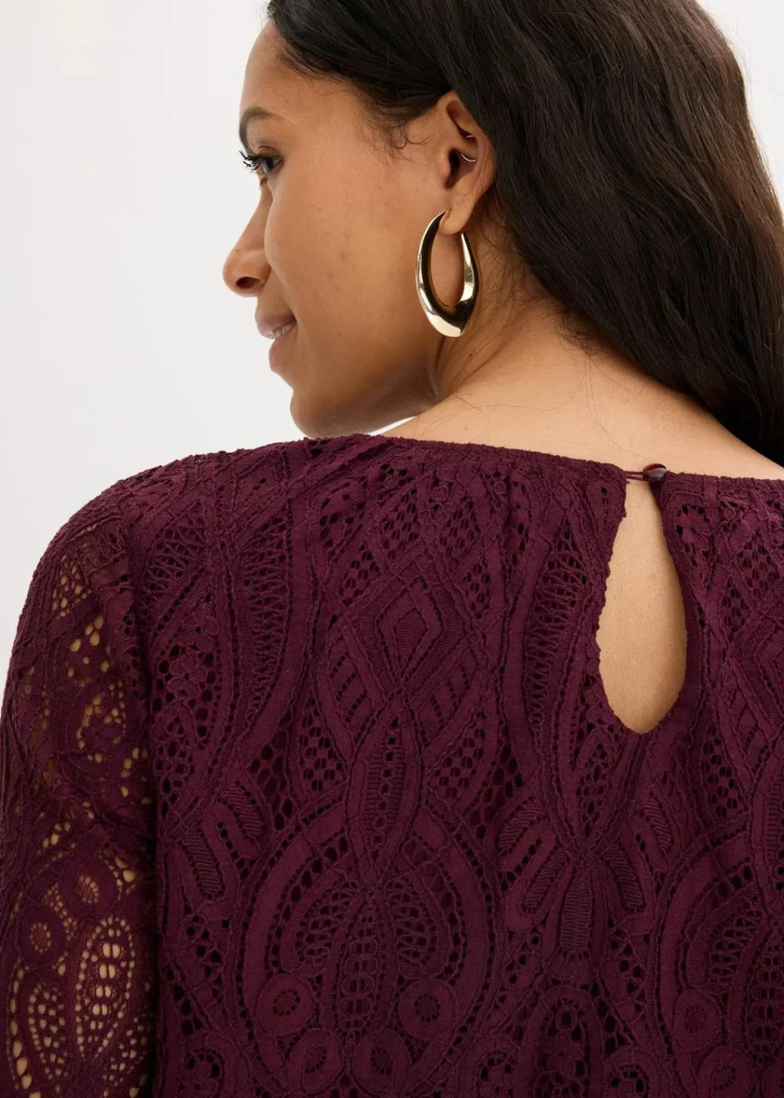 bonprix Bekleidung·Jacken & Mäntel|Blusen & Tuniken^Spitzen-Bluse mit Volants weinrot