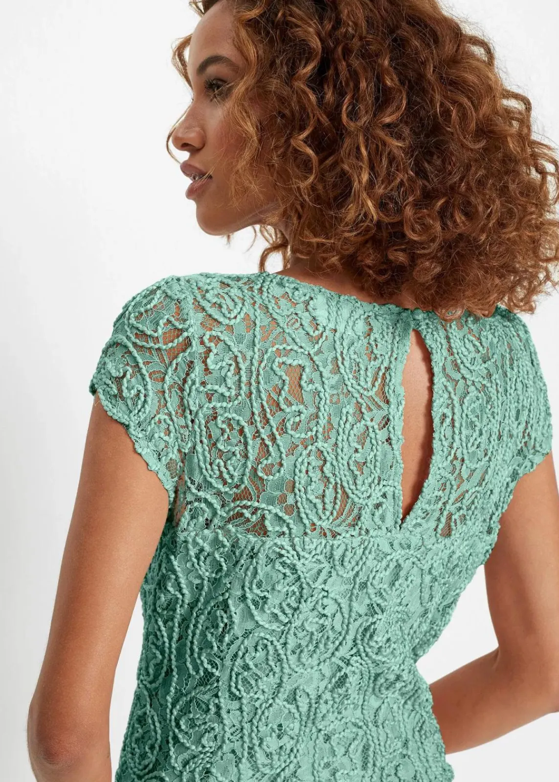 bonprix Blusen & Tuniken|Bekleidung·Jacken & Mäntel^Spitzen-Blusenshirt pastellgrün