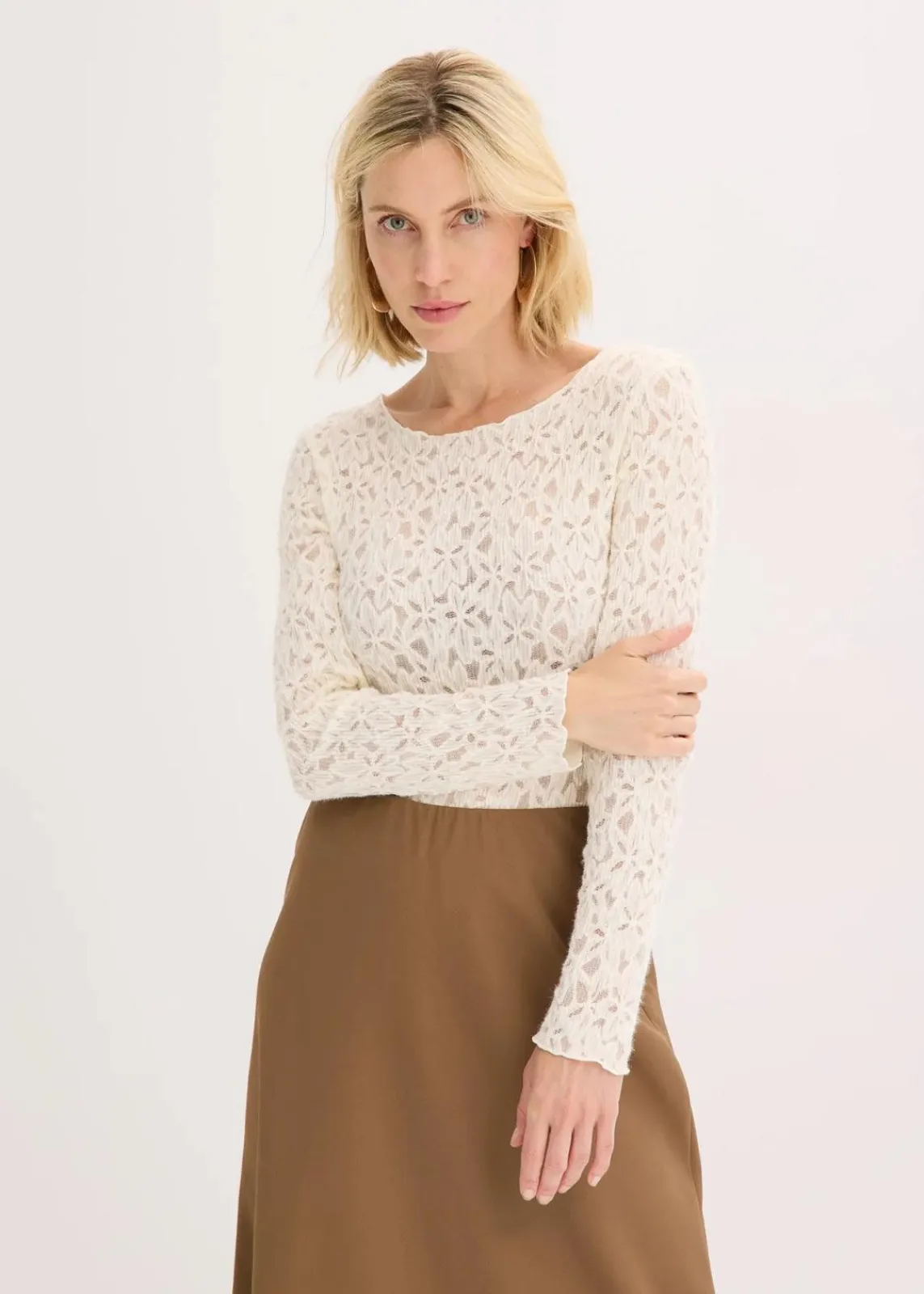 bonprix Shirts & Tops^Spitzenbody mit flauschiger Oberfläche cremeweiß