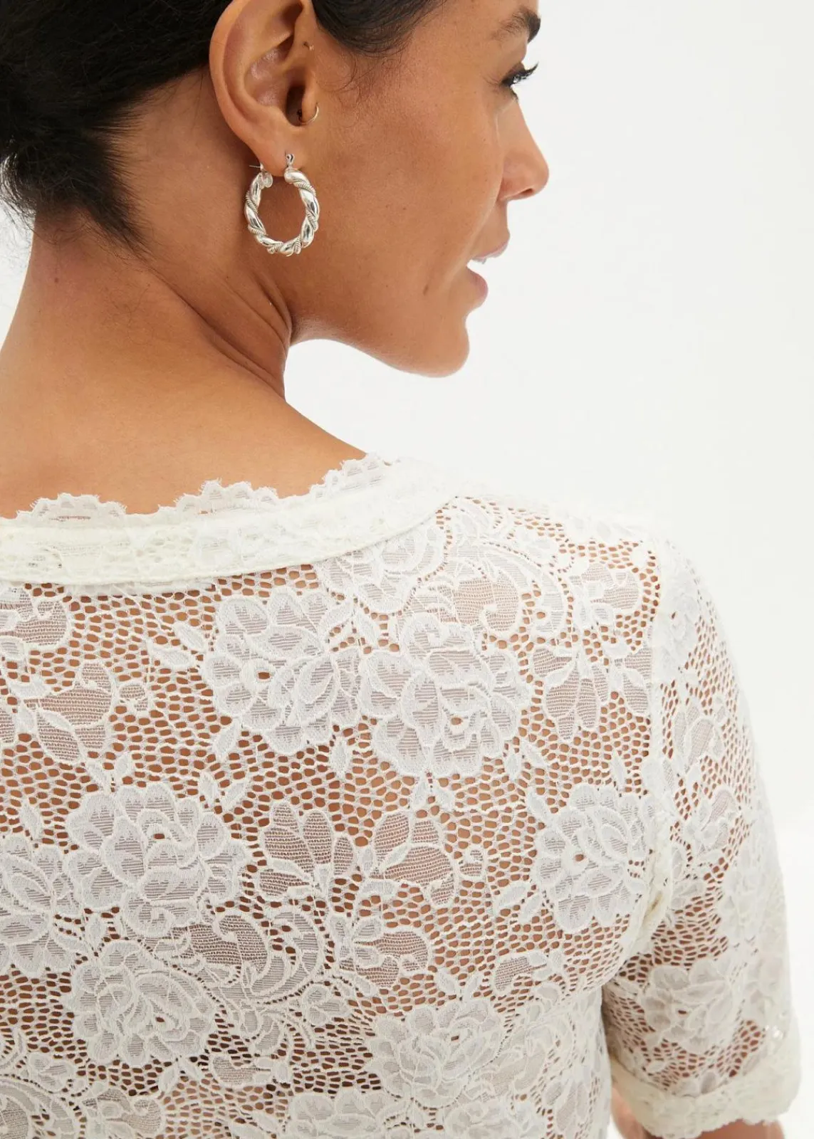 bonprix Bekleidung·Jacken & Mäntel|Blusen & Tuniken^Spitzen-Dirndlbluse wollweiß